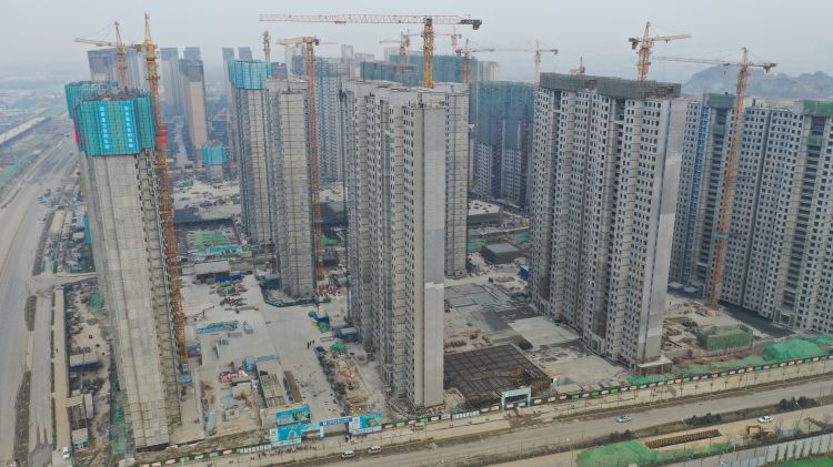 技術變革正展開 山東最高裝配式住宅建筑迎來封頂，房地產業迎來新紀元